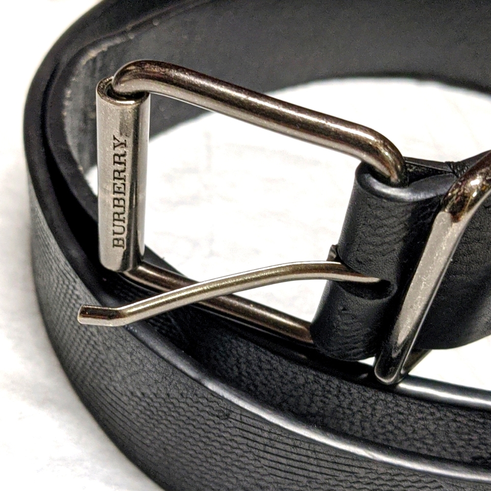 Men's Authentic Burberry Belt 44 Black